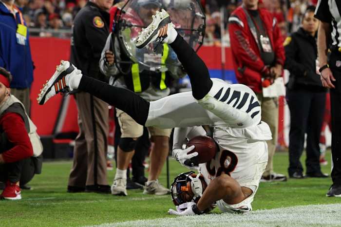 Dec 18, 2022; Tampa, Florida, USA; Cincinnati Bengals wide receiver Tyler Boyd (83) scores a touchdown against the Tampa Bay Buccaneers in the third quarter at Raymond James Stadium. Mandatory Credit: Nathan Ray Seebeck-USA TODAY Sports